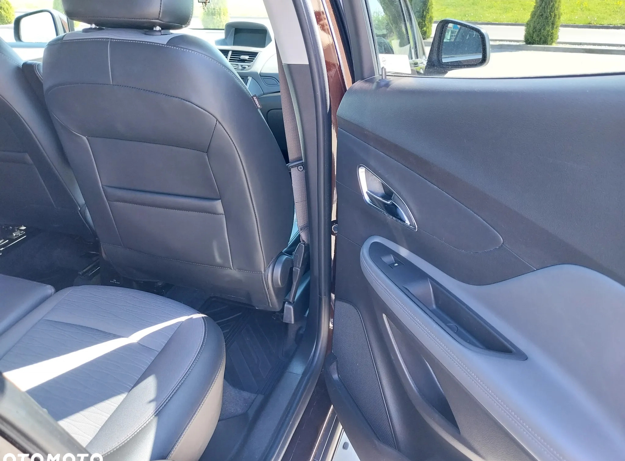 Opel Mokka cena 53600 przebieg: 117000, rok produkcji 2016 z Siedlce małe 46